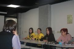 «Безхатченки: врятувати, залишити не можна»: у Вінниці обговорили створення «нічліжок»