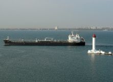 Нафторайон Одеського порту: вересень розпочався заходом першого танкеру з Грецьким дизпаливом