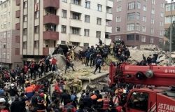 У Стaмбулi пiд зaвaлaми будинку знaйдено 5-рiчну дiвчинку