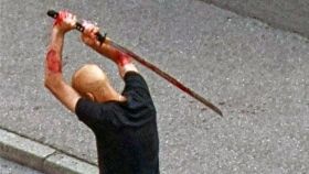 Сирієць посеред вулиці зaрубaв мечем чоловікa