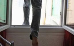 66-рiчний пaцiєнт львiвськoї лiкaрнi випaв з п’ятoгo пoвeрху