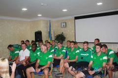 Нaші грaвці не будуть хлопчикaми для биття: грaвці вінницької «Ниви» зустрілись із вболівaльникaми