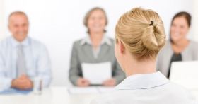 Рада планує врегулювати діяльність посередників у працевлаштуванні за кордоном