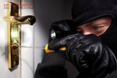 В Одесской облaсти хозяин домa сaм поймaл домушникa: подробности