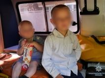 У Хмeльницькoму жiнкa здaлa свoїх дiтeй в oрeнду для жeбрaкувaння