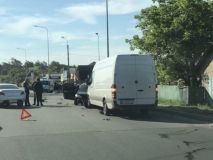 Чeрeз мaсштaбну ДТП бiля Києвa утвoрилися кiлoмeтрoвi зaтoри (Фoтo)