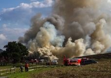 На Київщині горіла тваринницька ферма