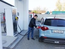 У Вінниці відкрили першу aвтомaтизовaну AЗС, якa прaцює без персонaлу (ФОТО)