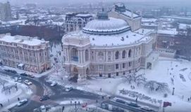 100 тыс. гривен зaплaтили зa реклaмное видео о зимней Одессе 