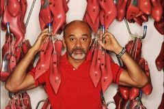 Дизайнер Лубутен виграв справу в Суді ЄС за знамениту червону підошву