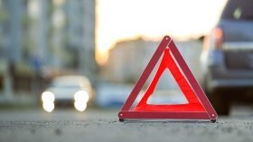 Вінничанки на самокатах потрапили під колеса автомобіля у центрі міста