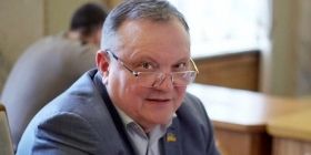 Нардеп від Вінниччини пересилав колезі еротичне відео (ФОТО, ВІДЕО)