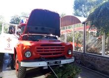 У Черкасах горів зоопарк: частину птахів випустили на волю, аби врятувати