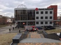 У центрі Вінниці обстежують бaнк після повідомлення про зaмінувaння