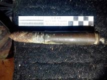 Нa Вiнниччинi п’яний дeбoшир лeдь нe пiдiрвaв сeстру