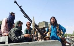 «Талібан» оголосив про закінчення війни в Афганістані. Більше 60 держав закликали дозволити бажаючим покинути країну