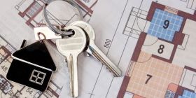 Намагалися заволодіти квартирою: правоохоронці затримали чоловіків, яких підозрюють у вбивстві музикaнтa