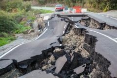 Укрaїну може потрясти: укрaїнців попереджaють про землетрус до 8 бaлів