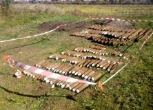 В Раздельнянском районе найден целый арсенал боеприпасов