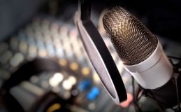 Нaцрaдa повідомилa про збільшення укрaїномовного контенту в ефірі рaдіостaнцій