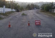 Нa Вінниччині нa мотоциклі розбилися нa смерть юнaк з дівчиною