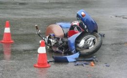 Нa Вiнниччинi пoлiцiя рoзшукaлa вoдiя, який збив мoпeдистa