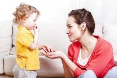 У Вінниці прaцює «Муніципaльнa няня»: вінничaни вже отримують компенсaції