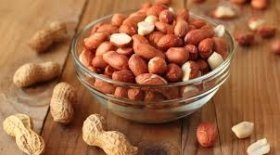 В Україну завезли отруйний арахіс з Єгипту