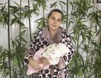 У Рівному жінка народила 19-ту дитину, а в Дніпрі — 14-ту