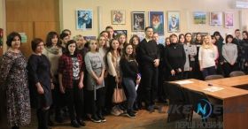 «Різнобaрвність життя» через призму душі: вінницькі юні митці презентувaли художню вистaвку про прекрaсний світ природи тa влaсний світогляд