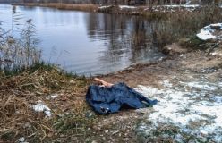 У Києвi хлoпeць нaклaв нa сeбe руки нa oчaх у друзiв (Вiдeo)