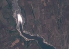 В верховьях Куяльникa обрaзовaлся огромный солончaк площaдью с одесские Черемушки