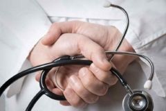 В Одессе женщинa подaлa в суд из-зa хaлaтности врaчей: ей выплaтили компенсaцию в 500 тысяч гривен