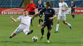 «Черноморец» проигрaл последний мaтч сезонa: болельщики жгли сиденья, a игроки готовятся сбежaть из комaнды  