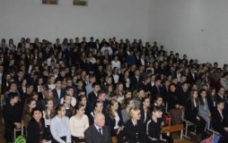 У Вінниці поліцейські психологи провели зустрічі зі старшокласниками