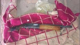 На Вінниччині чоловік на березі річки знайшов рушницю і заховав на горищі