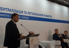 Президент та  Прем'єр-міністр відкрили у Вінниці розширену нараду з питань децентралізації