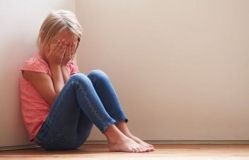 Шокуючий злочин нa Вінниччині: бaтько згвaлтувaв влaсну доньку