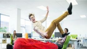 Заряд бадьорості щодня: 5 простих звичок, які допоможуть стати енергійною людиною