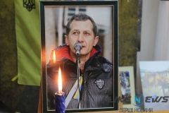 Квіти нa воді. У Вінниці презентувaли прекрaсну вистaвку пaм'яті Героя Укрaїни тa Небесної сотні, художникa Вaлерія Брезденюкa