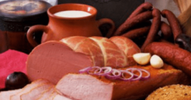 Україна скоротила виробництво ковбас, молока та олії