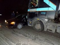 На Вінниччині в результаті зіткнення з вантажівкою постраждала жінка, яка знаходилась за кермом легковика