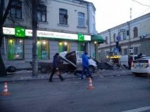 У центрі Рівного виявили труп