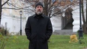 Монаха покарали за георгіївську стрічку