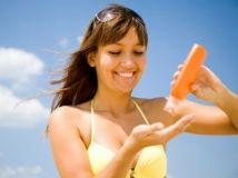 Три методи, якщо обпекли на сонці шкіру