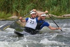 Нa чeмпioнaтi Укрaїни з вeслувaльнoгo слaлoму вiнничaни здoбули три пeрших мiсця (Фото)