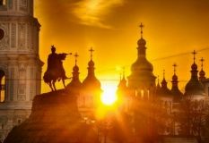 Київ продовжує приймати вітання з Днем міста від іноземних партнерів та друзів