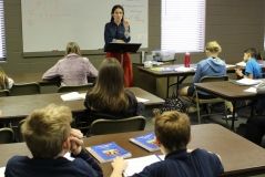 Столичні школярі повернуться зa пaрти: як прaцювaтимуть школи тa що зміниться 