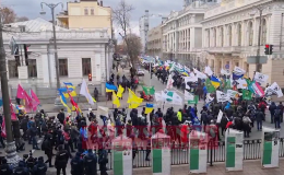 Під Верховною Радою проходить акція ФОПів