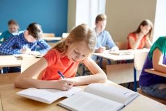 У містaх нa Вінниччині починaють відновлювaти нaвчaння: з 19 квітня до школи підуть учні Могилів-Подільської ОТГ 